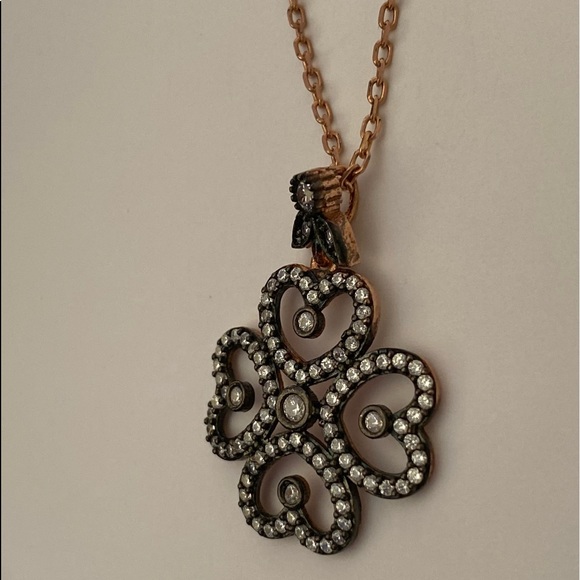 925 Silver necklace cz stones flower heart design - Picture 2 of 4